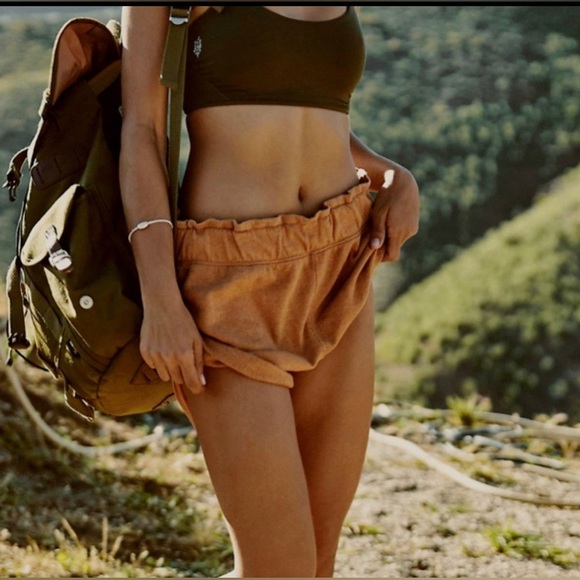 Free People Movement Siren Short Medium - Picture 2 of 8